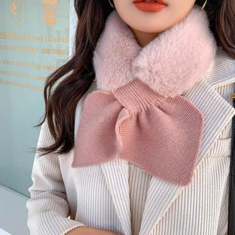 Women's Faux Fur Pull Through Scarf