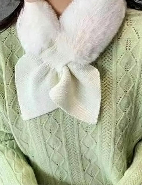 Women's Faux Fur Pull Through Scarf